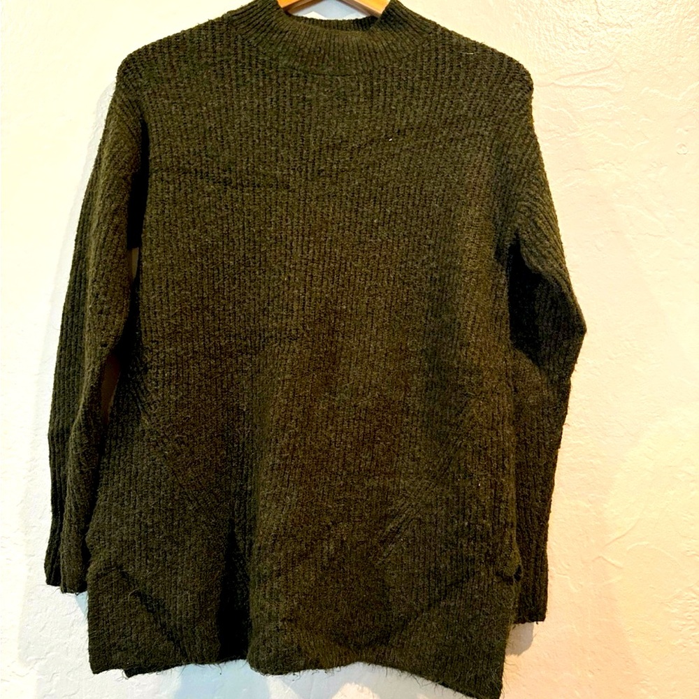 Cozy Olive Green Tunic Sweater Size S